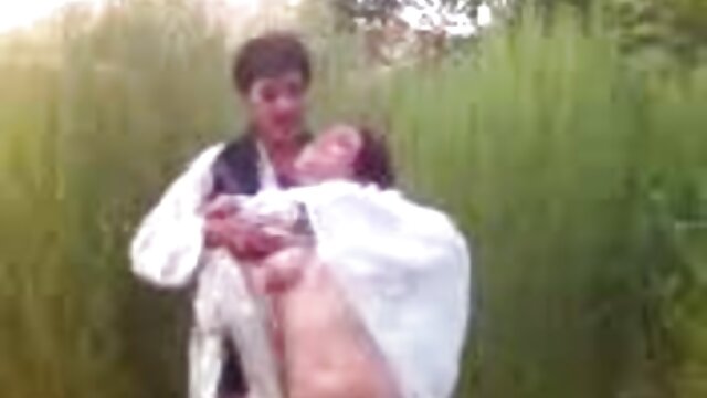 حیرت انگیز :  کالی مرچ Kester اور تھراپسٹ سکس الکسیس با پسر خود مختار Syre ایک دوسرے کو چاٹ بالغ ویڈیو 